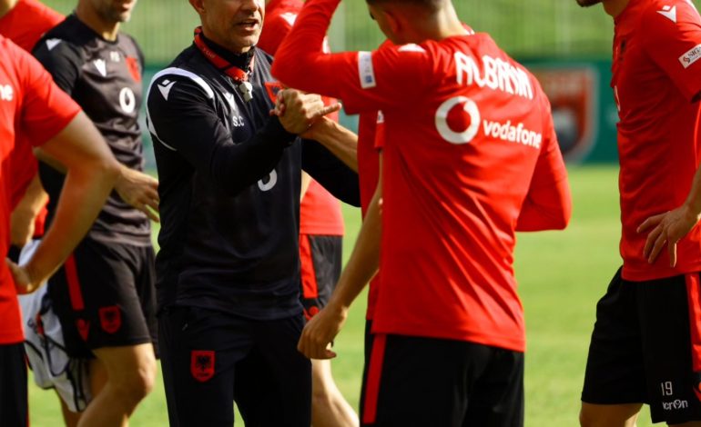 Shqipëria ndez “motorët”, Sylvinho “shtrydh” legjionarët, Daku dhe Hoxha projektohen titullarë (VIDEO)