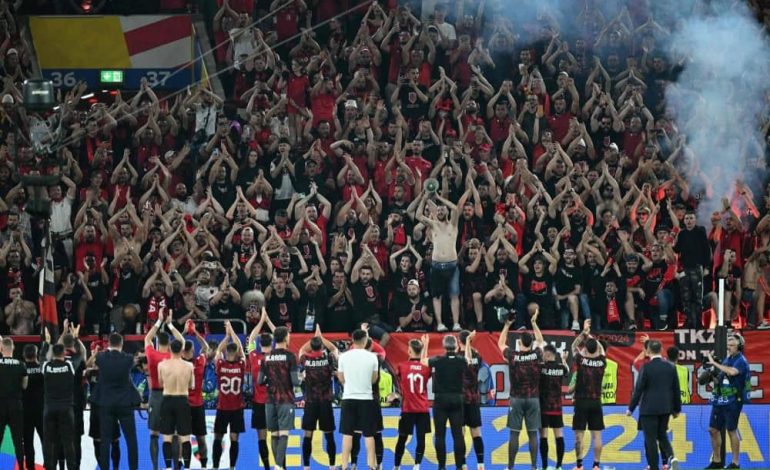 Tifozat Kuq e Zi: Unitet i shqiptarëve në Euro 2024, emocione të rralla në tribuna