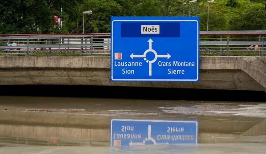 Stuhitë e fuqishme në Francë dhe Zvicër, pesë të vdekur