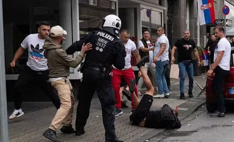 Sherri i ashpër mes tifozëve anglezë dhe serbë u nis nga shqiptarët? Ja çfarë deklaron policia: Disa të lënduar dhe 6 të arrestuar, por…