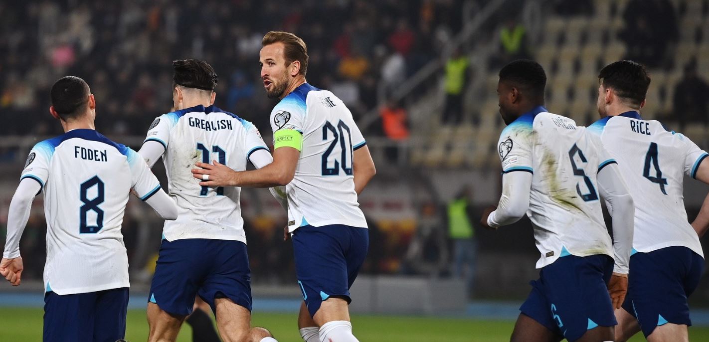 Anglia pretendente në Europian, Southgate pa dy lojtarë, lista finale