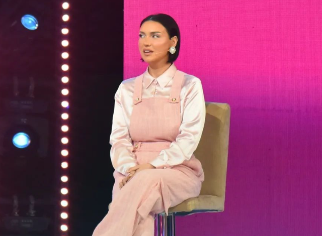 Plane për një dasmë? Flet Einxhel Shkira