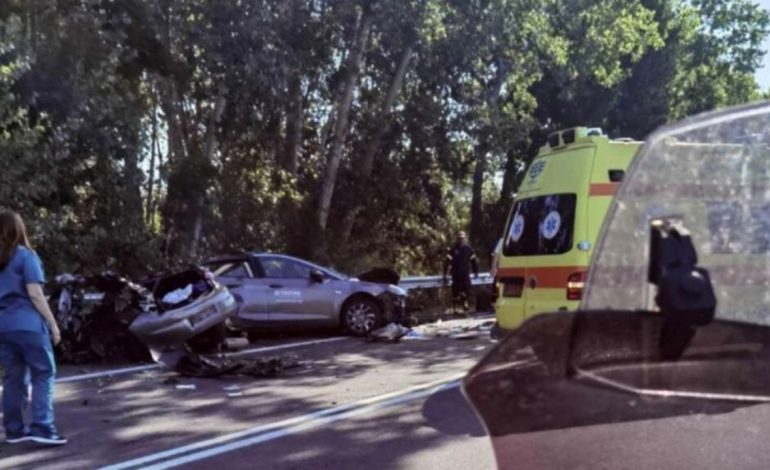 LAJM I FUNDIT/ Automjeti përplaset me autobusin në Greqi, vdesin 4 të rinj, mes tyre një shqiptar (Emrat)