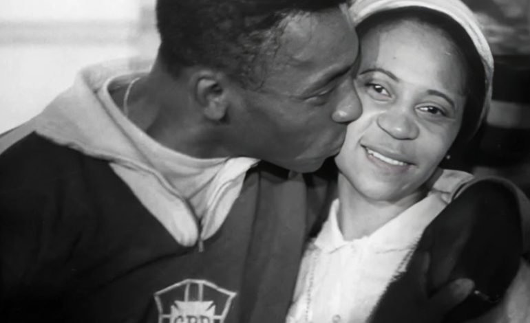 Nuk mësoi kurrë për vdekjen e të birit, ndahet nga jeta në moshën 101-vjeçare nëna e legjendës së futbollit, Pele