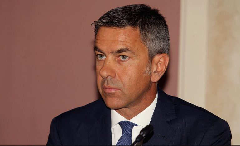 “Milanit i duhen blerje në çdo repart”, Kostakurta i ashpër me kuqezinjtë: Leao duhet të përmirësohet, Lukaku një dështim