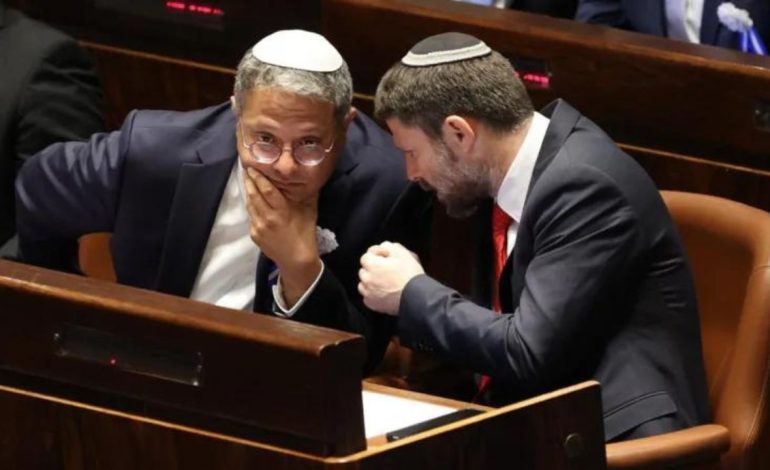 Qeveria në rrezik? Ministrat izraelitë kërcënojnë Netanyahun: Largohemi nëse pranon propozimin për armëpushim në Gaza!