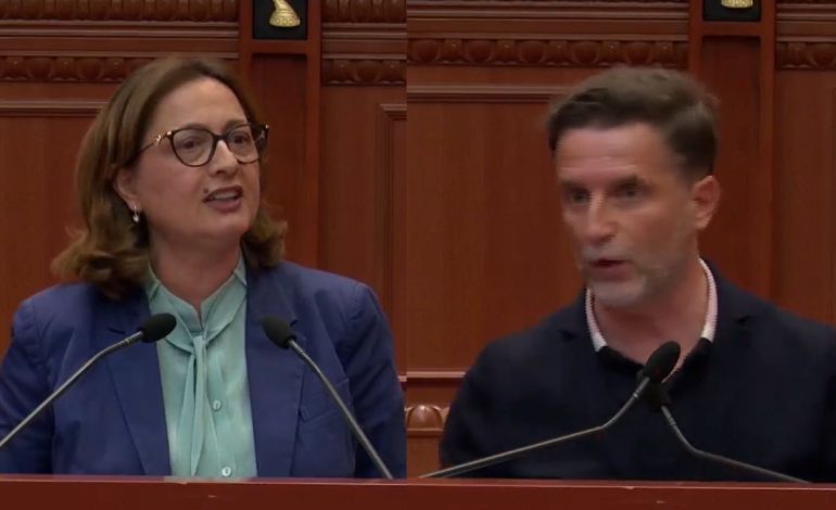 Debati për “Poliçanin”/ Çupi: Hajdutë të pamëshirshëm, u bletë shqiptarëve letrat me vlerë për 5 lekë! Ia kthen Braçe: Ja pse duhet shkolla, përgjigjen e keni në Gërdec…