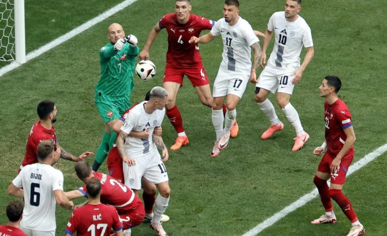 VIDEO/ Serbia shpëton në fund, barazon në Mynih me Slloveninë