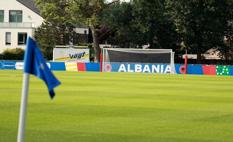 Euro 2024/ Kombëtarja nis përgatitjet për ndeshjen debutuese, ja programi