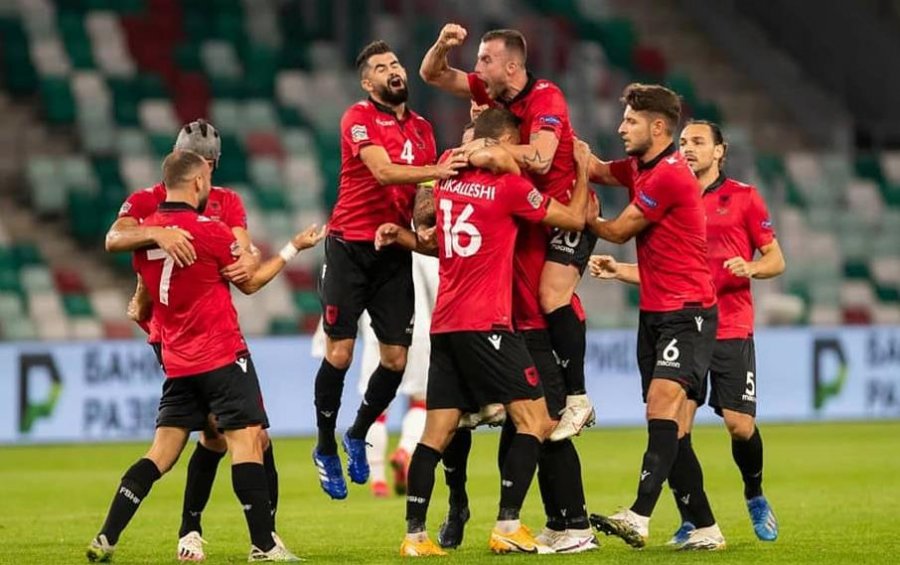 Shqipëri-Itali/Jo çanta dhe karikuesë, FSHF publikon rregullat për hyrjen në stadium