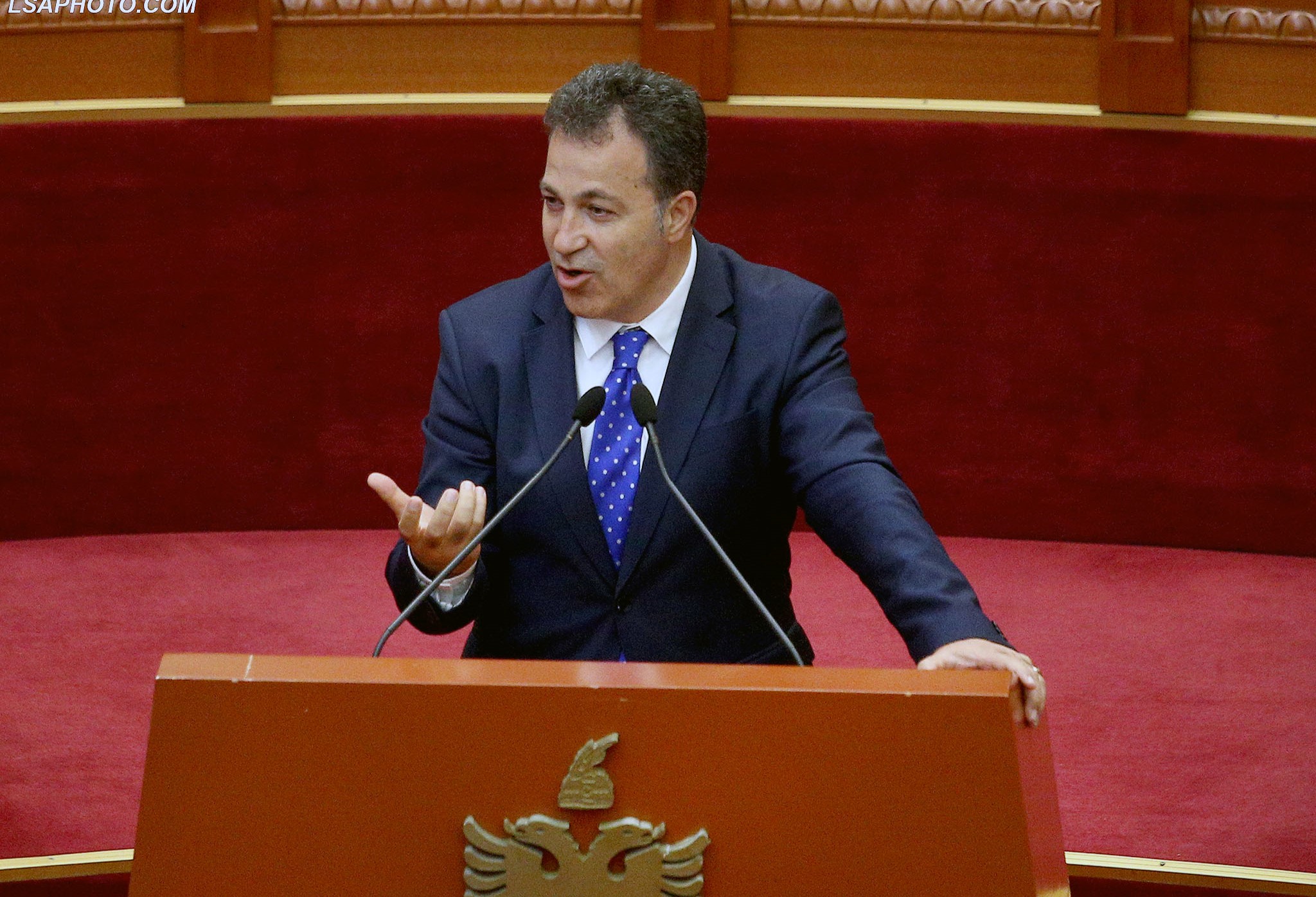 “Projekt novativ”: SPAK zbulon lidhjen e ministrit të Mbrojtjes me dyshen Zoto-Mërtiri