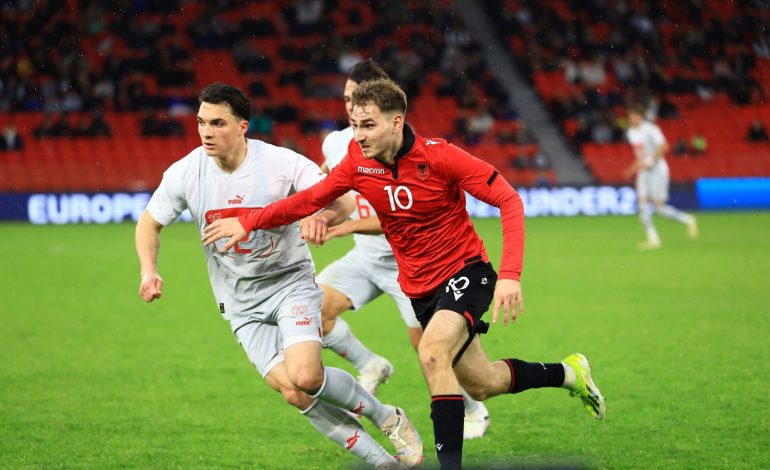 Sfidat me Malin e Zi & Lihtenshtejnin/ Shqipëria U-21 vijon përgatitjet, trajneri Bushi fton Klevi Qefalinë