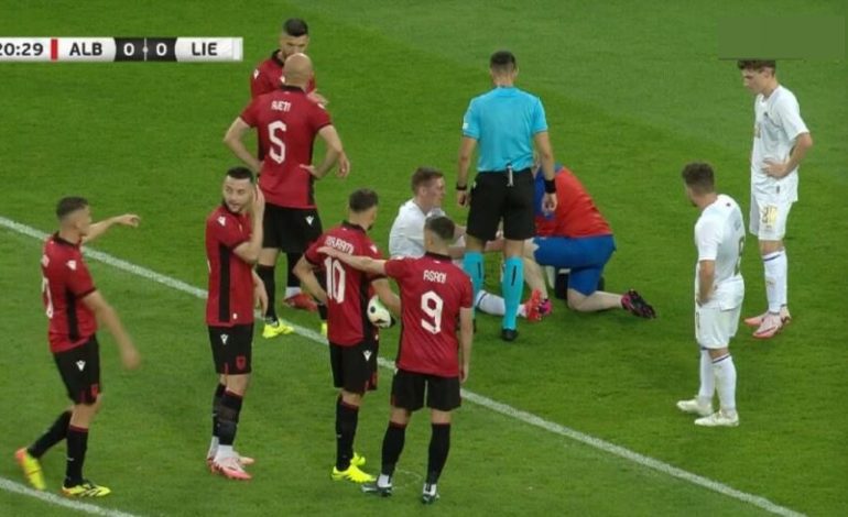 LIVE/ Asani i mahnit të gjithë, kryevepër nga goditja e dënimit (VIDEO)