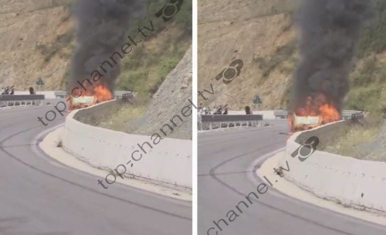 Përfshihet nga flakët dhe shkrumbohet plotësisht automjeti në aksin Kuç-Himarë, shpëtojnë mrekullisht shoferi dhe pasagjerët
