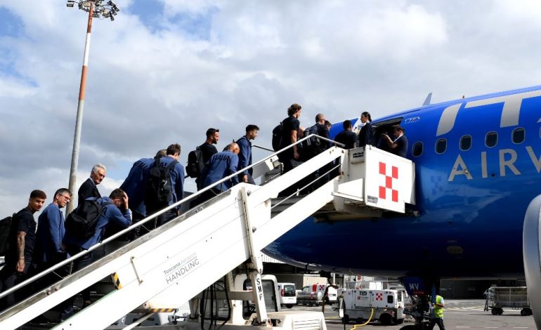 Euro 2024/  Italia mbërrin në Dortmund, atmosferë pozitive te axurrët