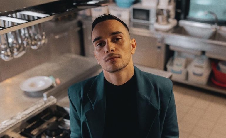 Si rrallë herë, Buta ndan fotografinë e ëmbël të vajzës