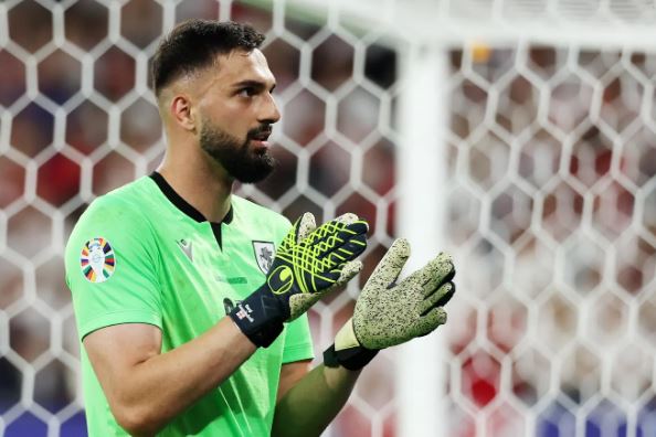 Portieri i Gjeorgjisë: Luftojmë deri në fund, Kvara vlen më shumë se Spanja