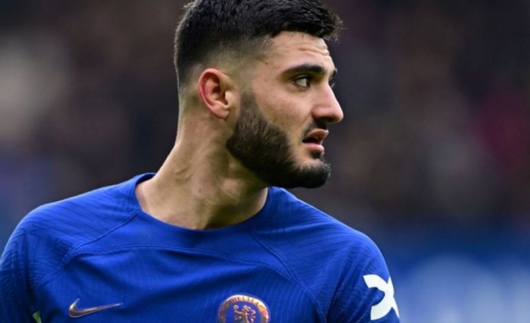 Milani “parakalohet” nga klubi i Premier League-s, Broja tashmë shumë afër transferimit te…