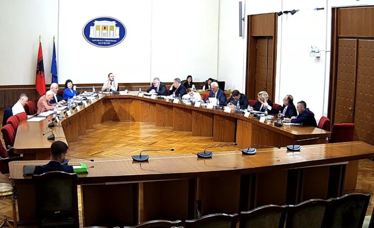 Komisioni i TIMS/ Salianji: Ato që dëgjuam ishin llahtar, është cenuar siguria kombëtare! Gogu: Tragjike është kur shkelet ligji, keni tallavanë e qytetarit dixhital