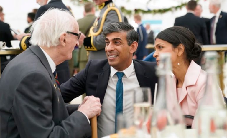 U largua papritur nga D-Day në Normadi, Rishi Sunak kërkon falje: Ishte gabim