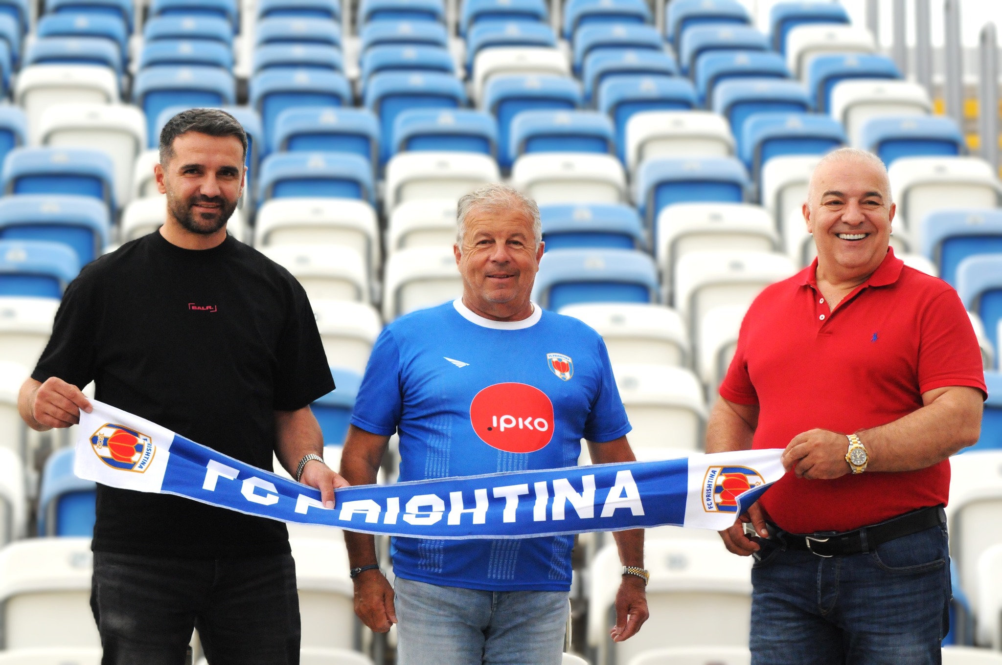 Zyrtare, pasuesi i Egbo, Prishtina firmos me trajnerin