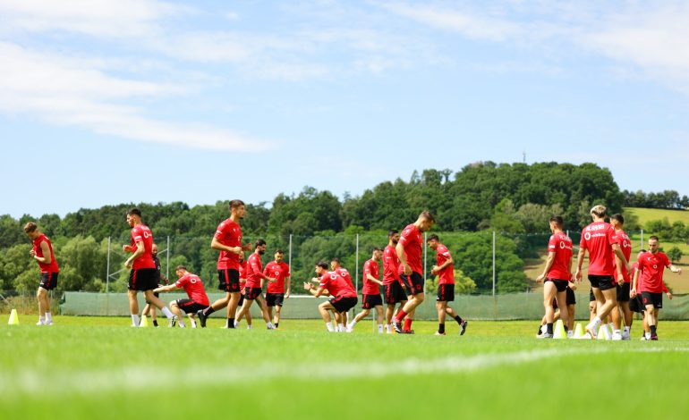 Testi i fundit përpara Italisë, Sylvinho nuk eksperimenton ndaj Azerbajxhanit