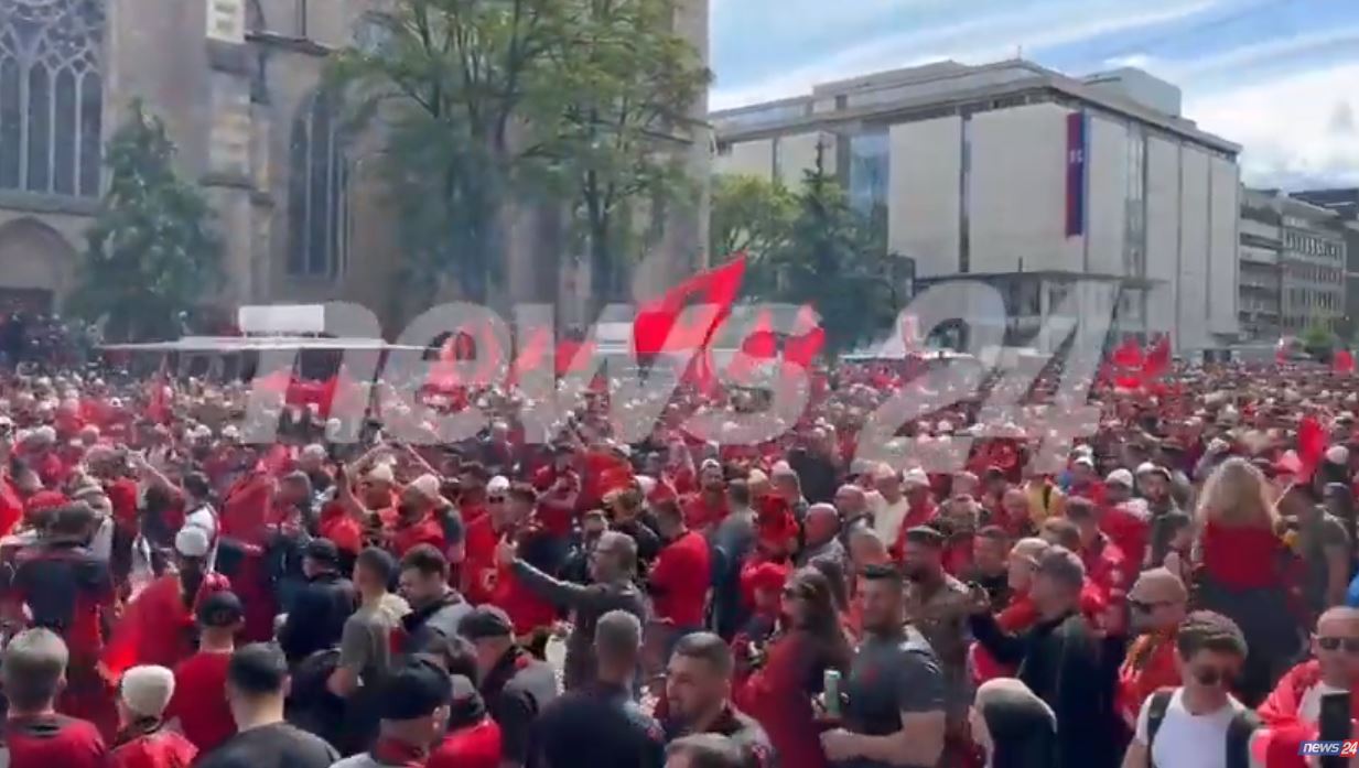 (VIDEO) “Pushtim i kuq”, mediat në Itali i bëjnë jehonë spektaklit të tifozëve “Kuq e Zi” në Dortmund