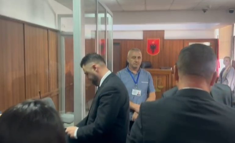 LAJM I FUNDIT! Gjykata e Apelit i kalon logon dhe vulën e Partisë Demokratike Sali Berishës