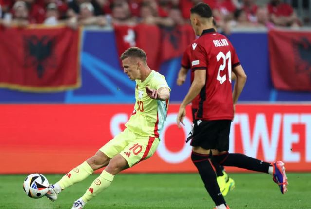 Spanja kryeson pas 45 minutash ndaj Shqipërisë, vendos një gol (VIDEO)