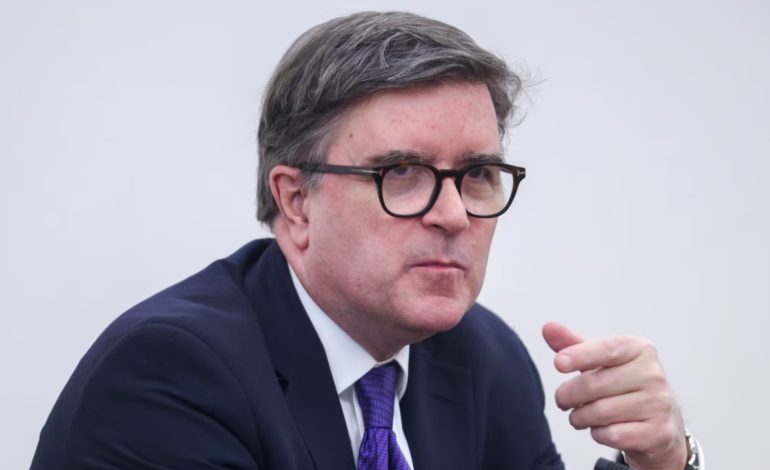 A do të përballet Radoiçiç me ligjin në Serbi? O’Brien: Na është premtuar që…