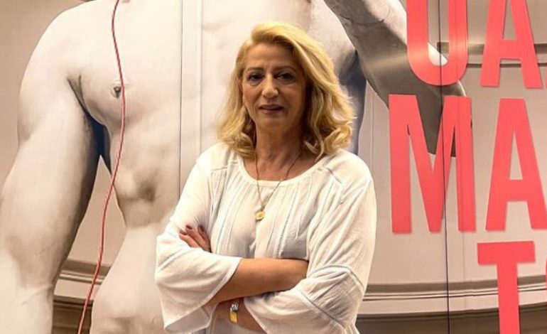 “Mora fjalë”, himni i dytë për shqiptarët, Shkurte Fejza: Kam emocion kur e këndoj