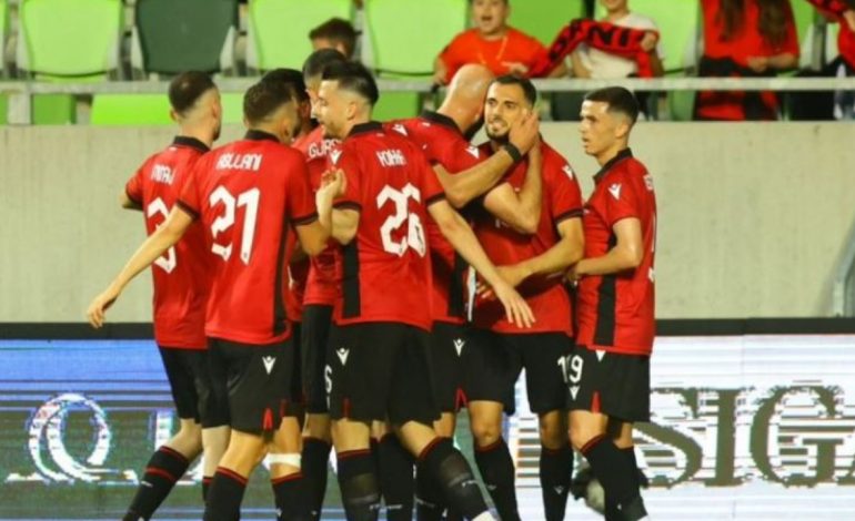 Formacionet zyrtare Shqipëri-Azerbajxhan/ Mesfusha dhe sulmi titullar i Europianit, ka ndryshime në portë dhe mbrojtje