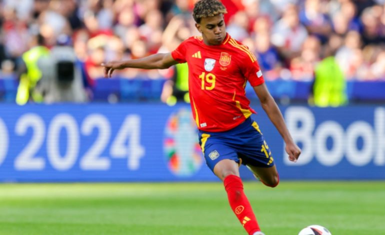 Rregullat në Gjermani i vijnë në “ndihmë” Shqipërisë, Yamal mund të mungojë kundër kuqezinjve prej… moshës