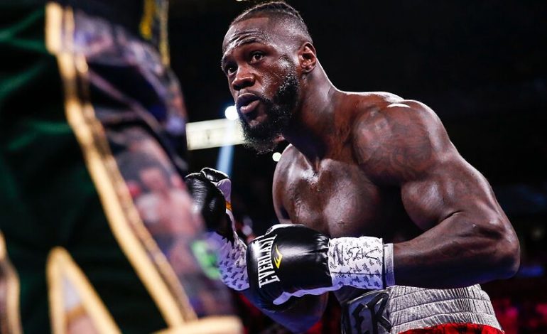 Boks/ Wilder pëson disfatë, e mund një kinez