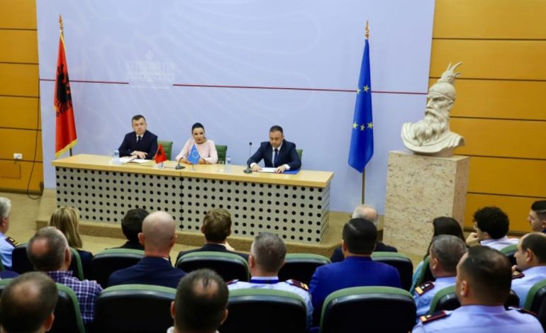 Ervin Hoxha merr detyrën si Ministër i Brendshëm! Liston prioritetet: Ligji i ri i Policisë së Shtetit, reformë e thellë…