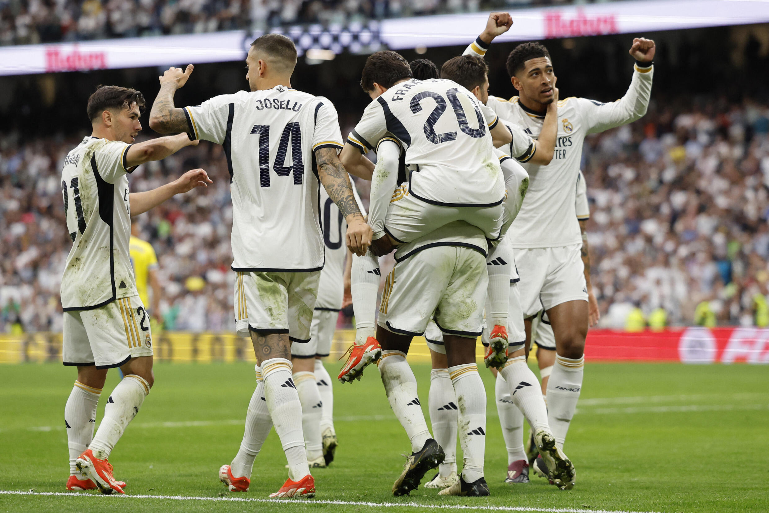 I skadon kontrata në vitin 2025, Real Madrid drejt rinovimit me lojtarin