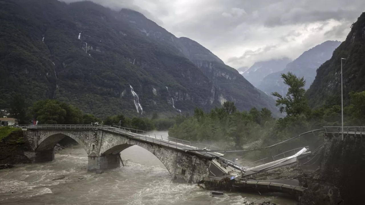 Moti i keq “bën kërdinë” në Europë, raportohen shtatë të vdekur në Francë, Zvicër e Itali