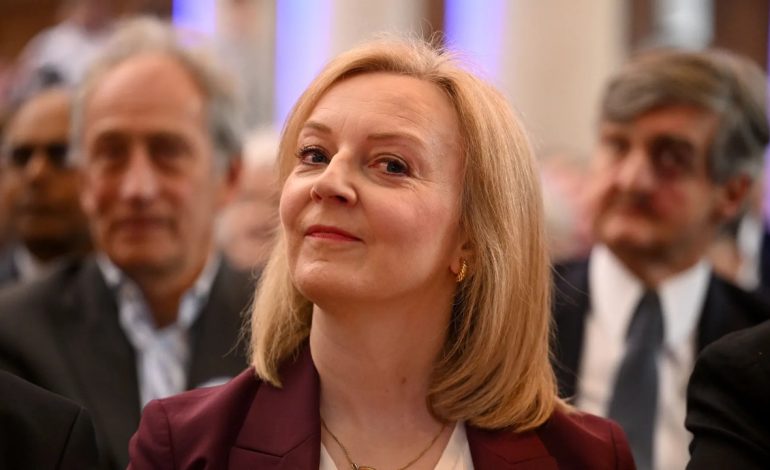 Humbja dërrmuese përballë laburistëve, as kryeministrja që qëndroi në detyrë për 49 ditë Liz Truss nuk futet në parlament