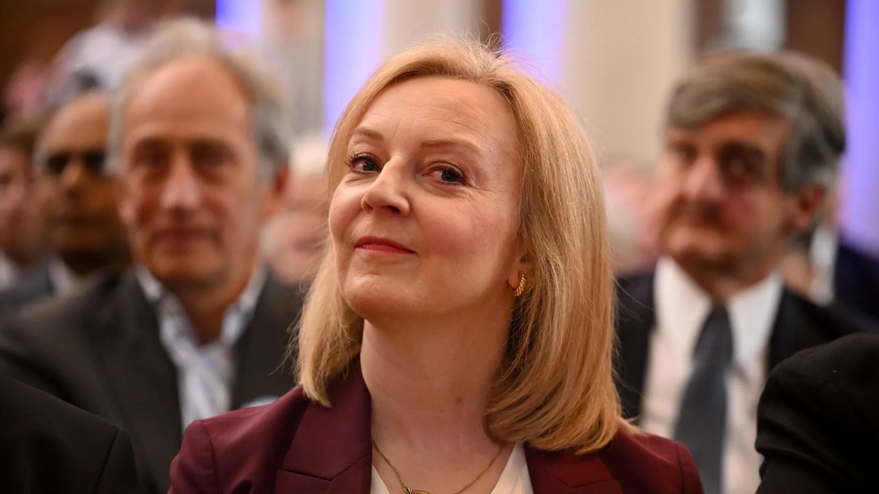Humbja dërrmuese përballë laburistëve, as kryeministrja që qëndroi në detyrë për 49 ditë Liz Truss nuk futet në parlament