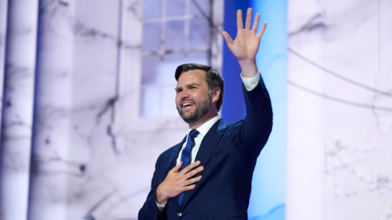 J.D. Vance, kandidati për nënpresident, mban fjalimin në Kuvendin Kombëtar të Republikanëve