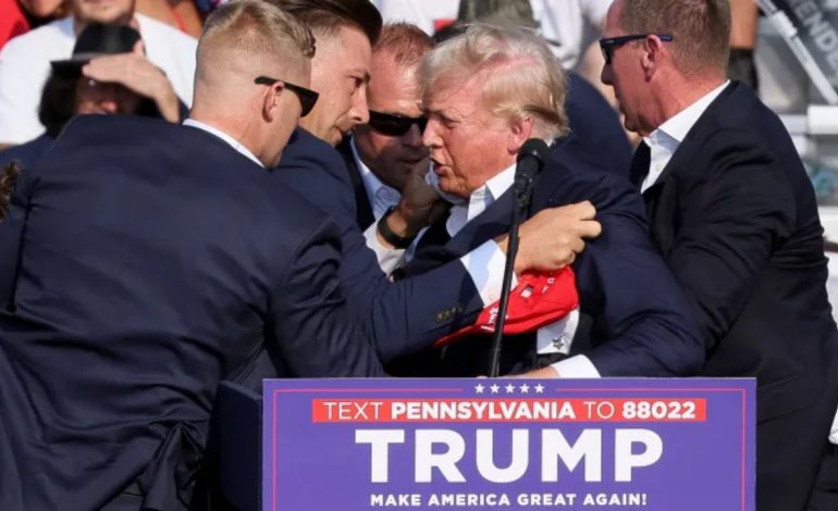 “Më lejoni të marr këpucët e mia”… I gjakosur por i qetë, zbulohet çfarë Trump i tha sigurimit pak sekonda pasi u qëllua 