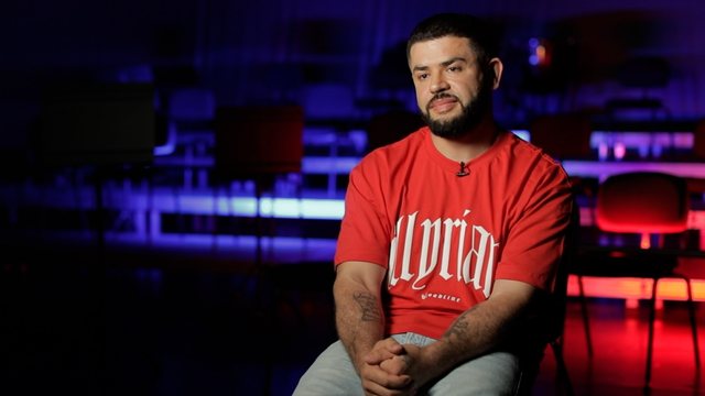 Noizy flet për vajzën: Dua të bëhem shembullor edhe si baba, ashtu siç jam në muzikë
