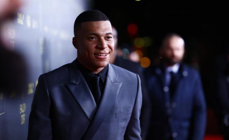 Biznesmeni Mbappe, sulmuesi gati të blejë klubin francez