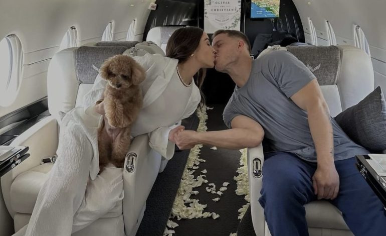 Dalin pamjet, martohen ish-Miss Universe dhe sportisti i njohur