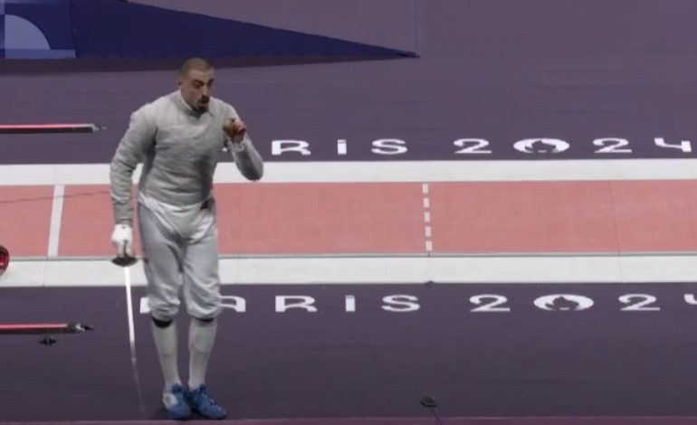 Kur të lëshojnë nervat/ Atleti gjeorgjian mendoi se fitoi, por verdikti i gjyqtares e nxjerr nga kontrolli. Momentet e tensionit