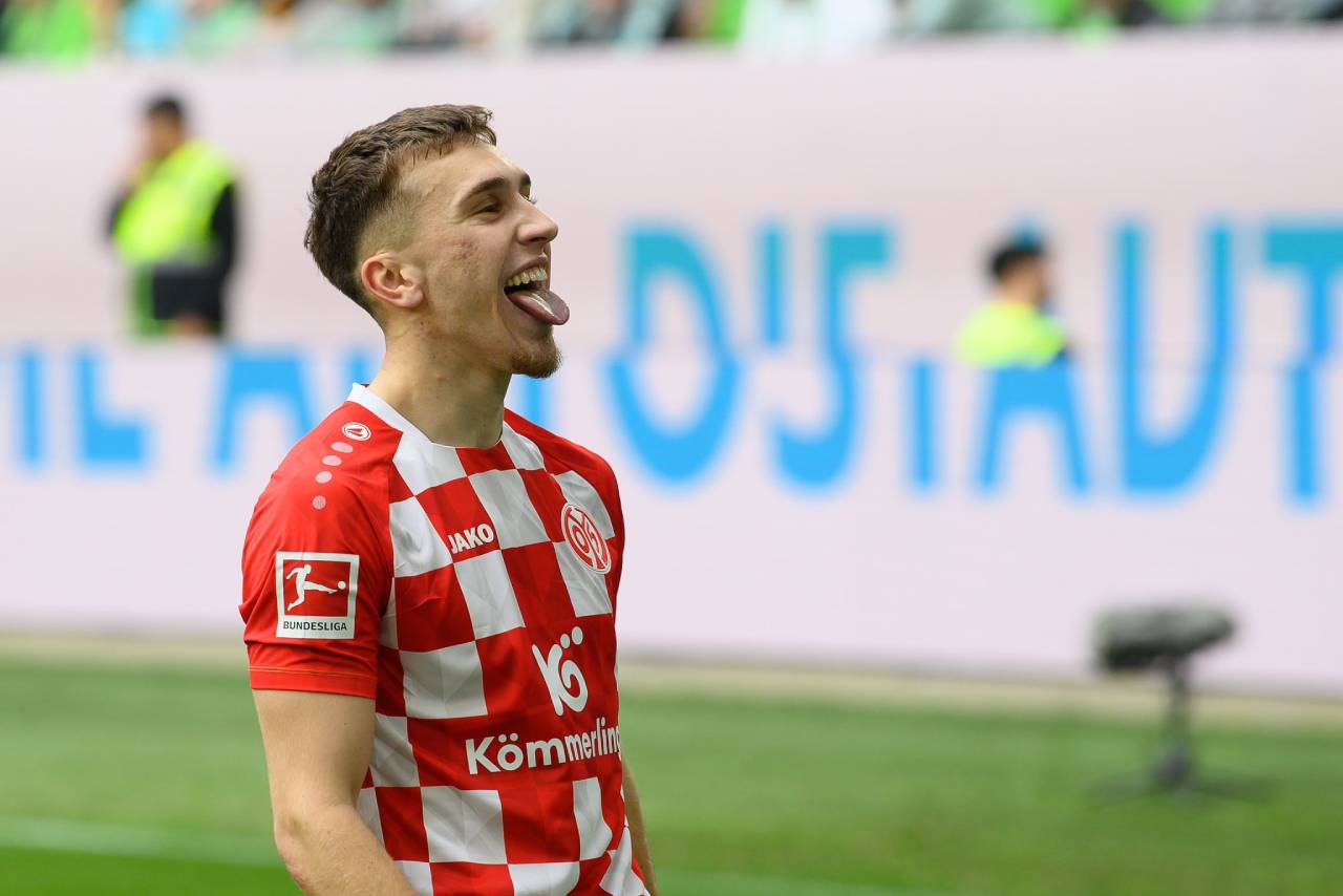 Lojtari shqiptar i Mainz në “lupën” e Premier League, Grudën e kërkojnë në Angli