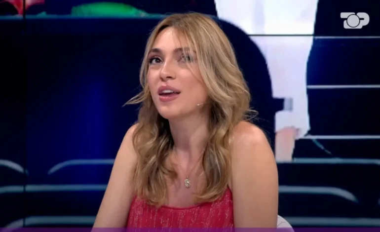 Nuk e takoi kurrë babanë, Arnita: Më thonë që jam sozia e tij