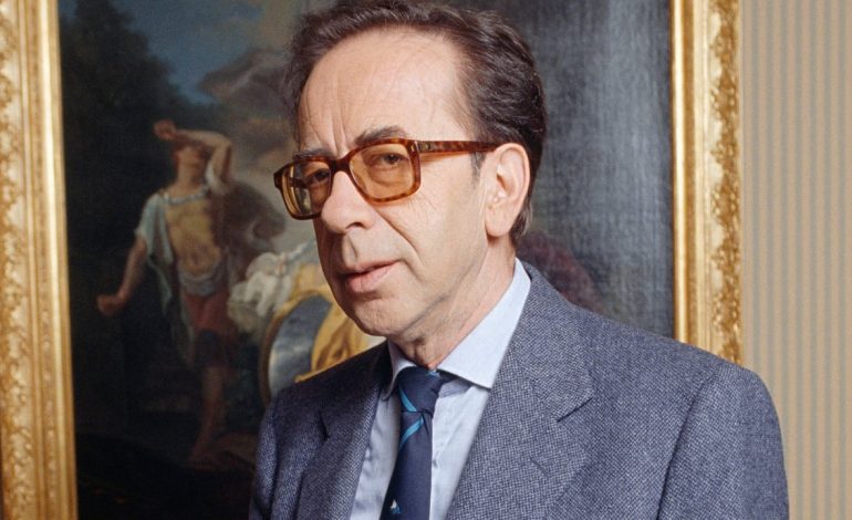 Ndërron jetë shkrimtari më i madh shqiptar, Ismail Kadare