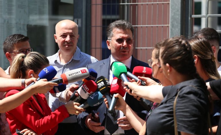Gjykata shtyn seancën për pyetjen e ekspertëve financiarë në çështjen ndaj Fatmir Mediut