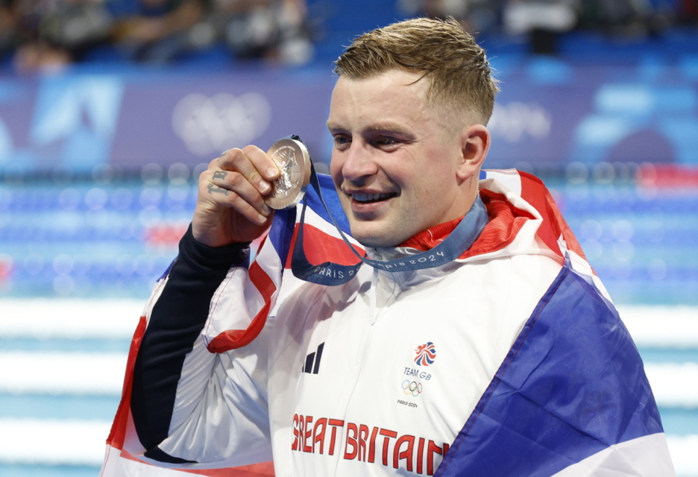 Lojërat Olimpike në Paris/ Britaniku Adam Peaty rezulton pozitiv me Covid disa orë pas medaljes së argjendtë në 100 metra not